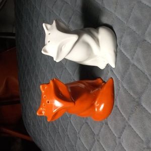 Ceramic Fox Salt and Pepper Set